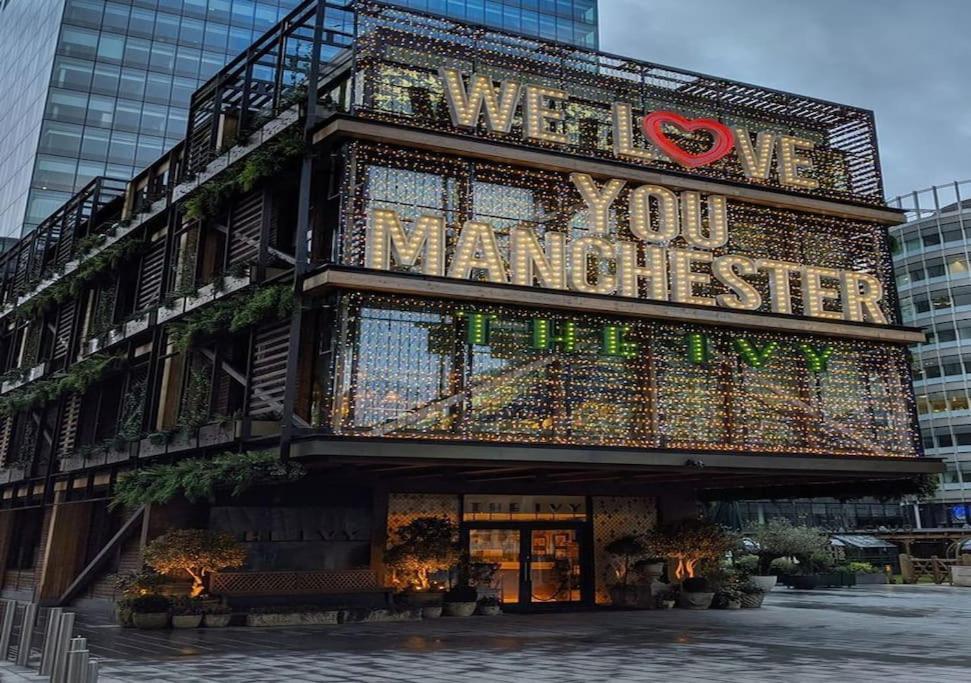 Central Manchester-1Br Apartment Free Parking-Cinema Room Exterior photo